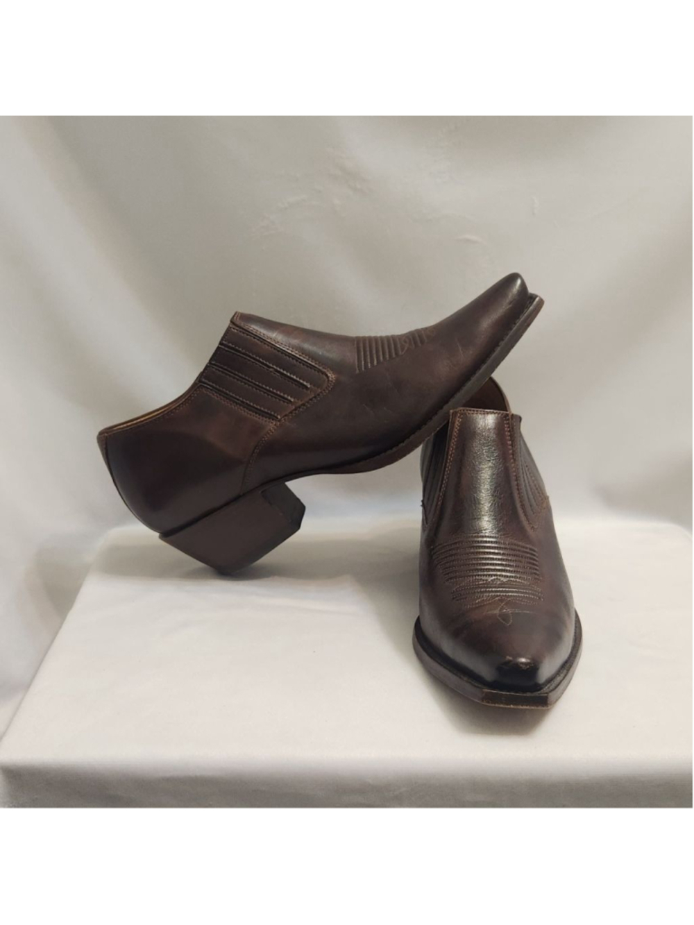 Charlie 1 Horse Brown Leather Western Heeled Ankle Booties Boots (W Size 9)